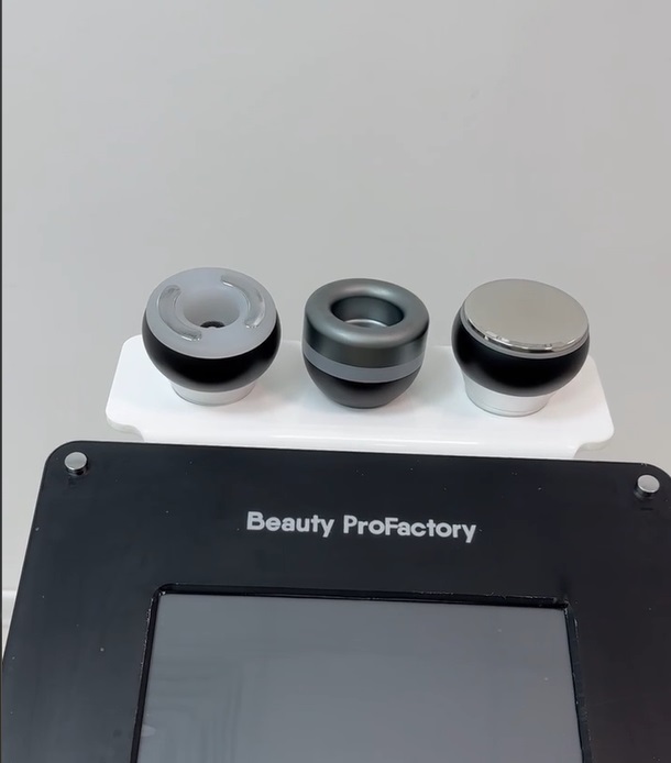В Beauty ProFactory вы можете приобрести более 800 видов аппаратов и комплектующих для: 2