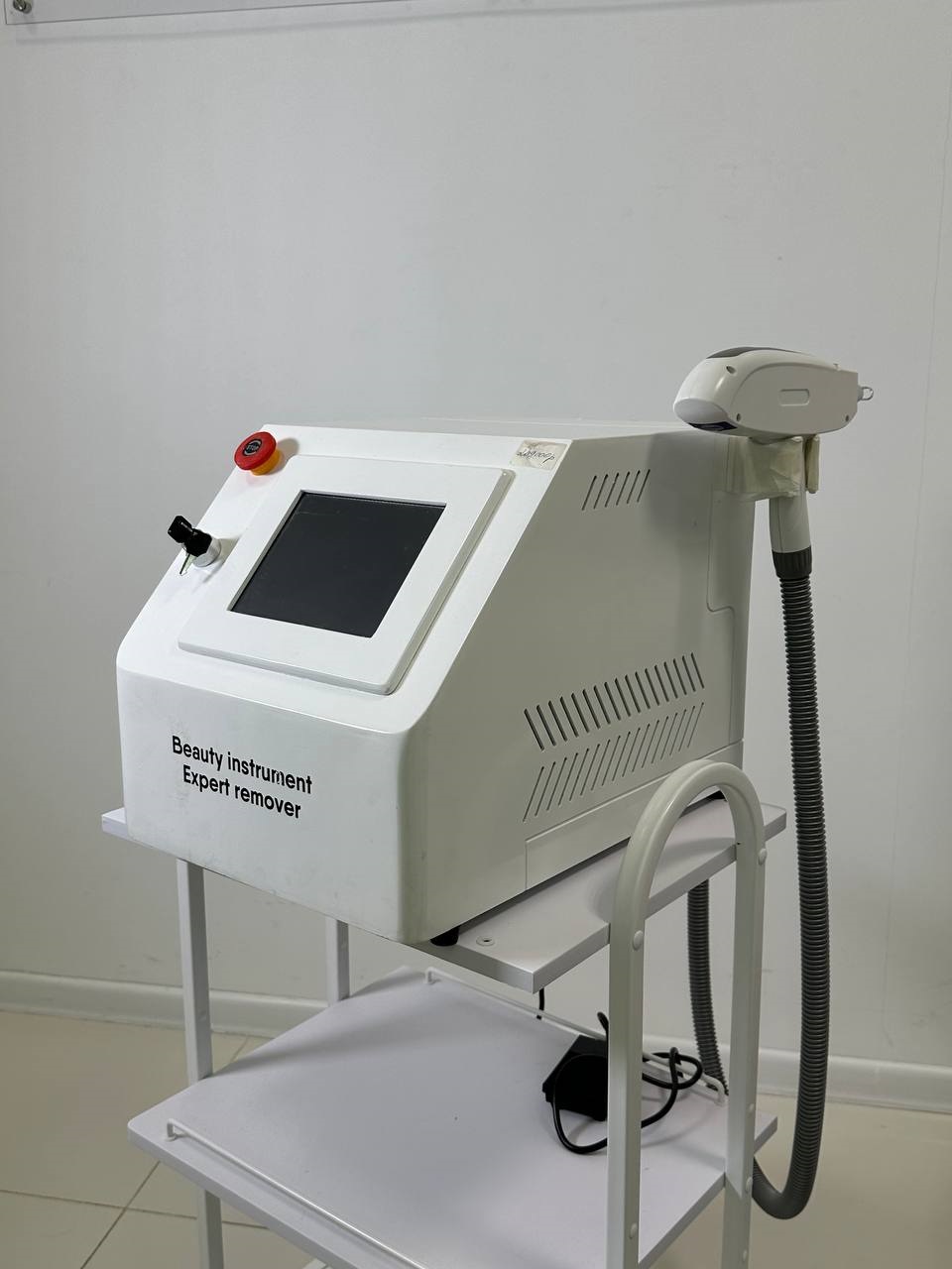 В Beauty ProFactory вы можете приобрести более 800 видов аппаратов и комплектующих для: 6