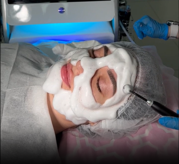 В Beauty ProFactory вы можете приобрести более 800 видов аппаратов и комплектующих для: 4