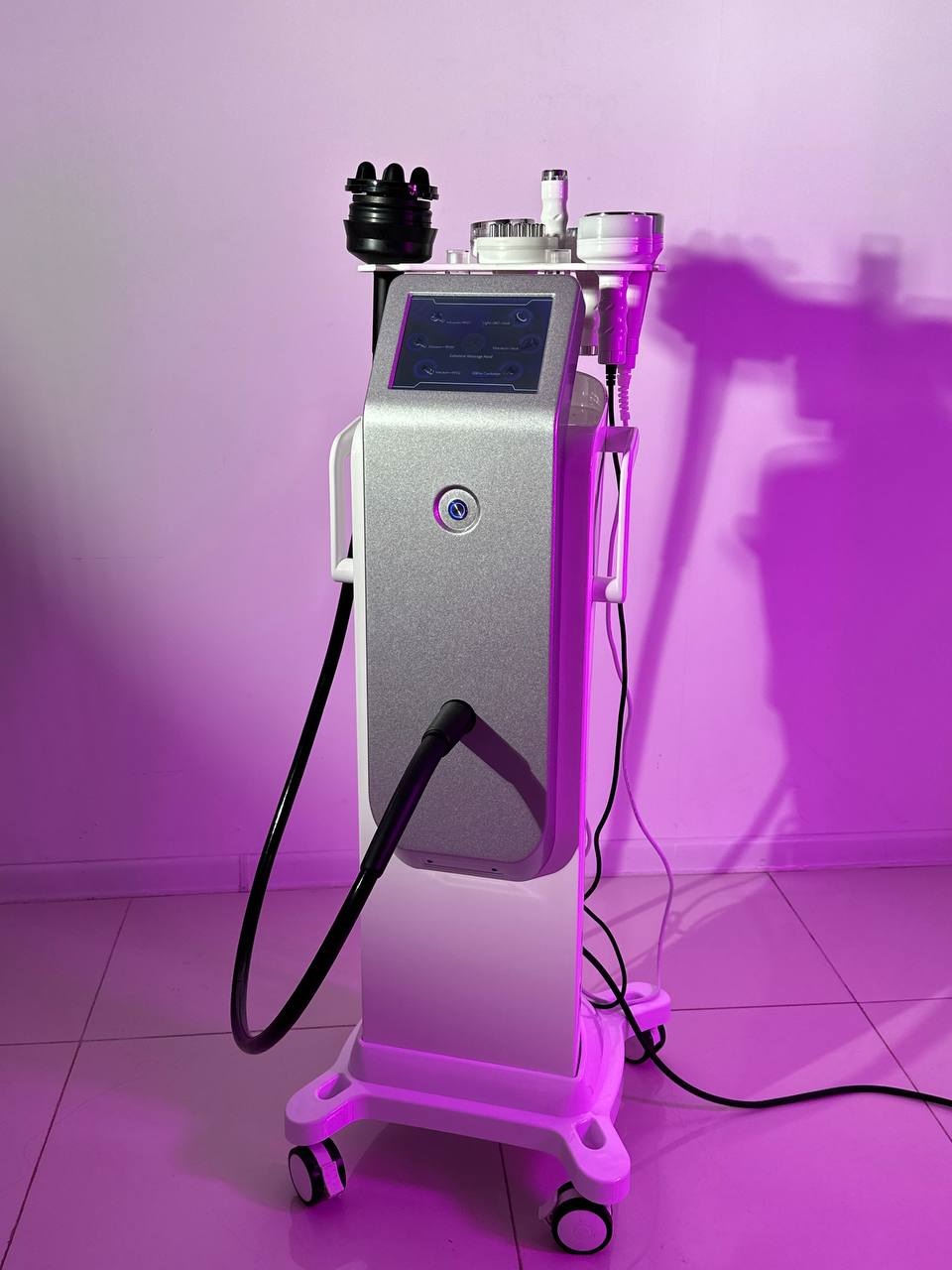 В Beauty ProFactory вы можете приобрести более 800 видов аппаратов и комплектующих для: 10