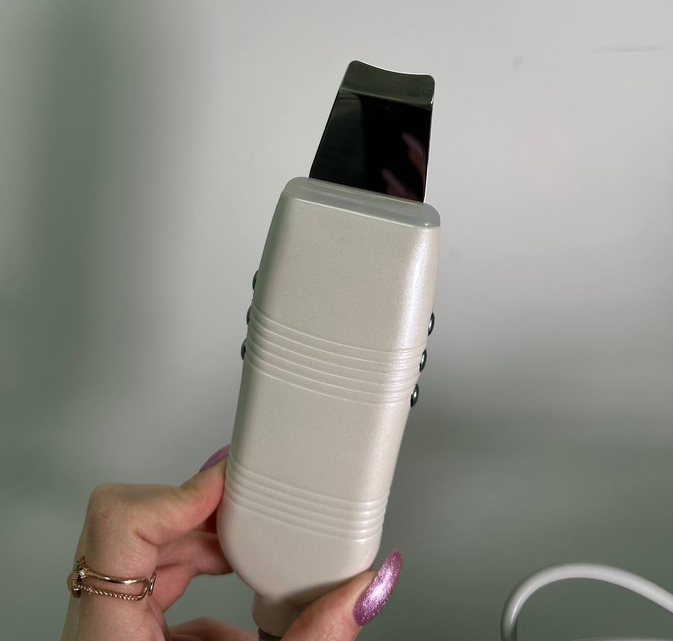 В Beauty ProFactory вы можете приобрести более 800 видов аппаратов и комплектующих для: 2